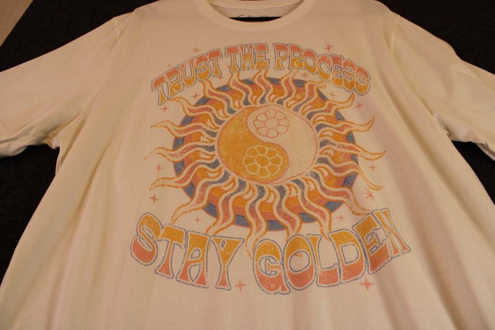 Graphic T-Shirt - Trust The Process Stay Golden Sun Yin Yang